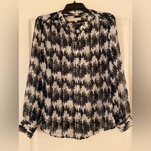 Banana Republic Silky Black and White Tassel Print Button-Up Blouse